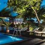 Hotel Design Logatero 3*