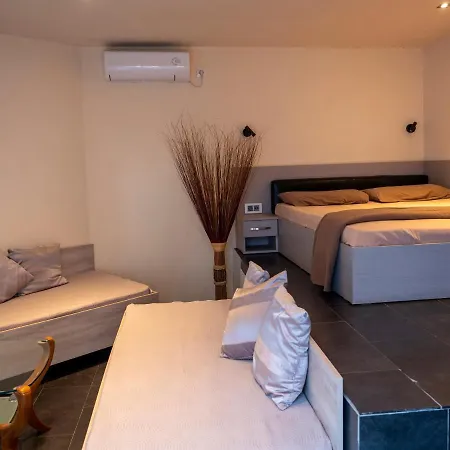 Design Logatero Otel