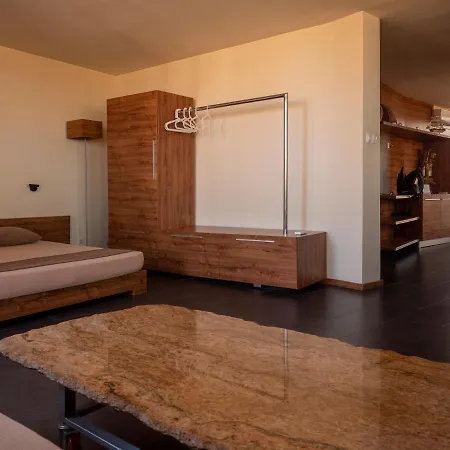 Design Logatero 3*