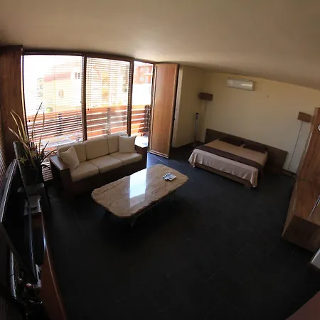 فندق ديزاين لوغاتيرو 3*