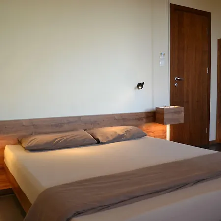 Design Logatero Szálloda