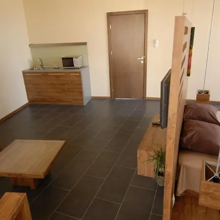 Design Logatero Szálloda