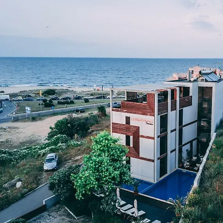 ديزاين لوغاتيرو 3*